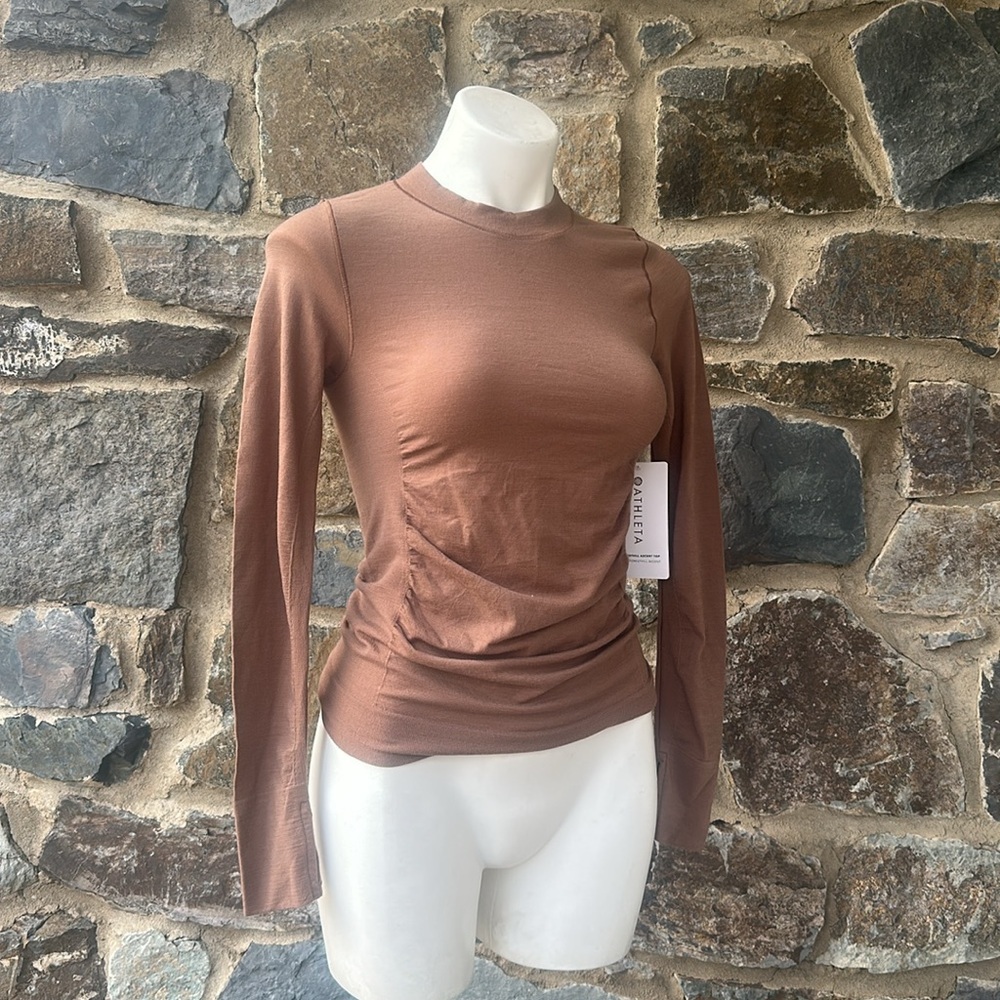 NWT Athleta Foresthill Wool Ascent Top in Rustic Beige Size XS - Picture 6 of 10